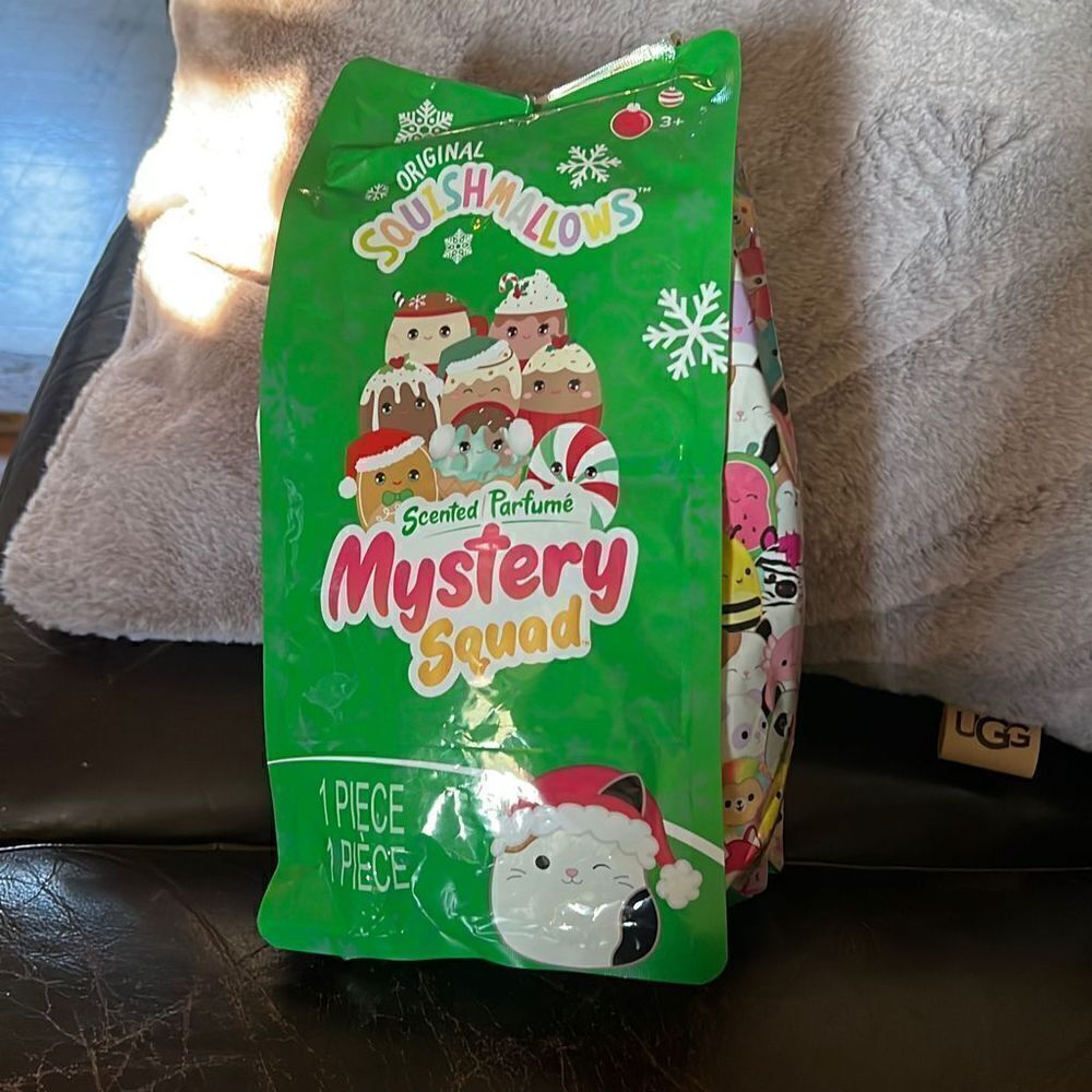 Squishmallows Christmas Mystery Squad 8”